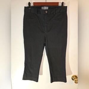 Anthropologie black Capri pants Size 6